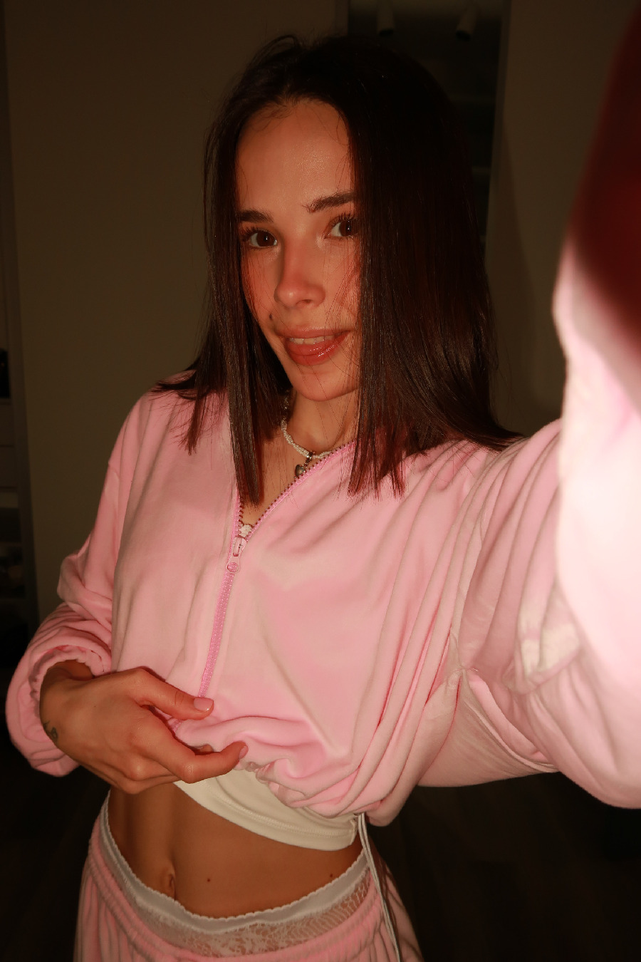 Tina brings the glow — live moments in Reynosa